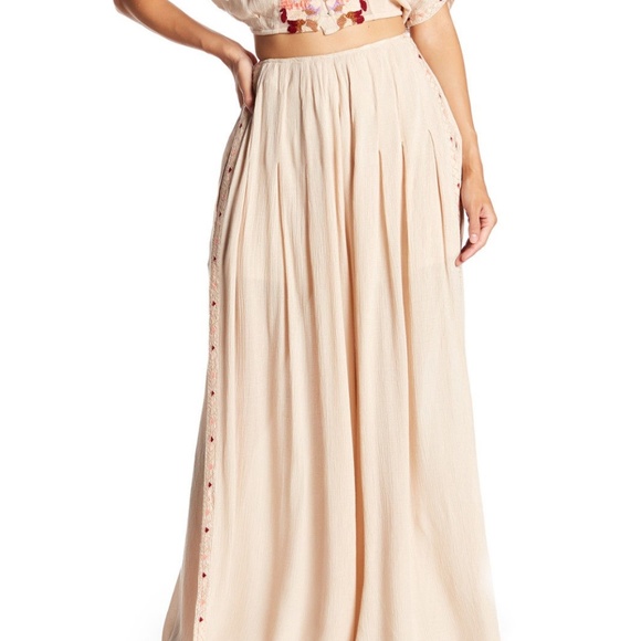 Free People Pants - NWT Free People cream embroidered pilazzo pants